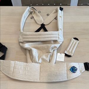 Artipoppe linen Carrier